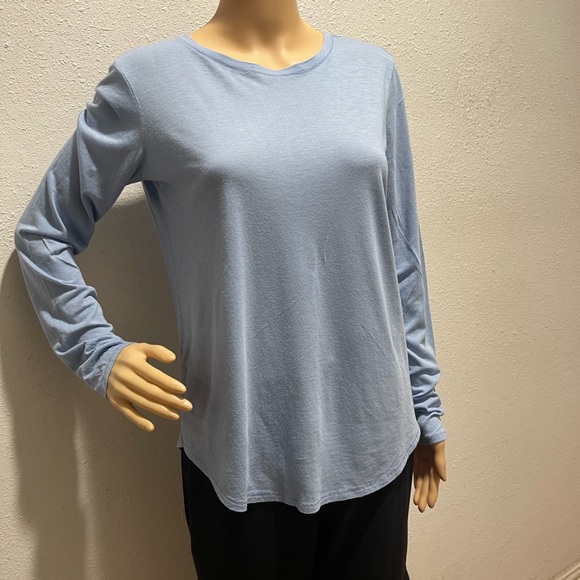 Vince Soft Blue Long Sleeve Women's Tee - Picture 1 of 4